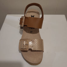 Load image into Gallery viewer, Mephisto Lissia Sandal
