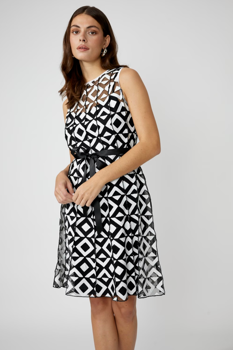 Frank Lyman 256434 Geometric Belted Fit Dress SS25