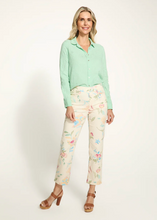 Load image into Gallery viewer, FDJ 2482837 LIBBY PRINT PULL ON STRAIGHT CROP SS25
