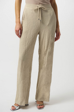 Load image into Gallery viewer, Joseph Ribkoff 251293 Relaxed Mid-rise Trousers SS25
