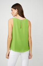 Load image into Gallery viewer, Frank Lyman 256256 Woven Top SS25
