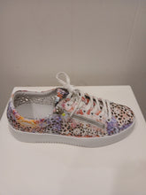 Load image into Gallery viewer, Django &amp; Juliette Leitha Sneaker SS25 210
