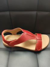 Load image into Gallery viewer, Taos The Show Sandal SS25 176 &amp;177
